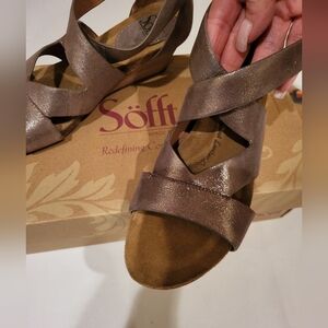 Women's SOFFT Vara Sandal